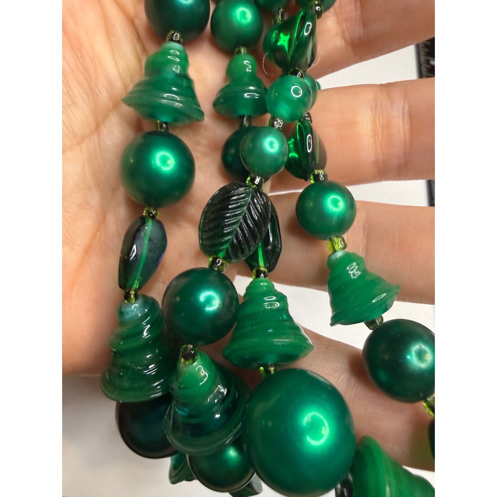 Vintage Japan Green Double Strand Bead Necklace Leaf Accents Mid Century Modern